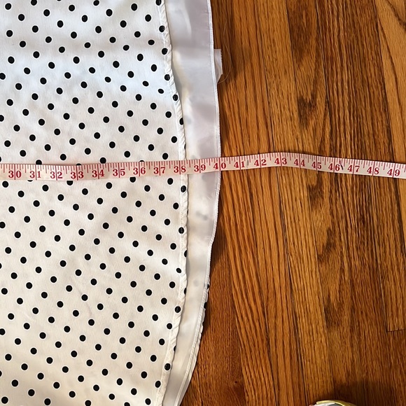 Adorable Dress-Small- White with Black Polka Dots & Bow-Great Preowned Condition - Picture 10 of 14